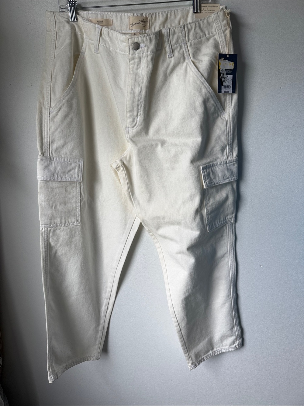 Universal Thread Cream Cargo Shorts for Kids